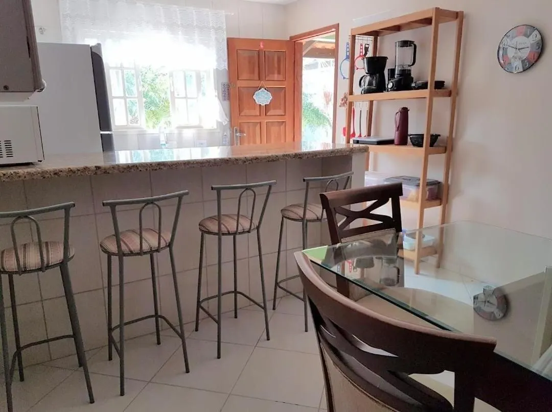 Casa de Férias Linda casa c/Piscina, Ar e conforto próximo do Mar Itapoa